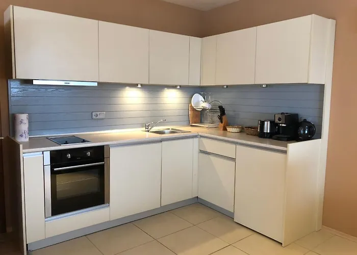 Apartment Panorama *